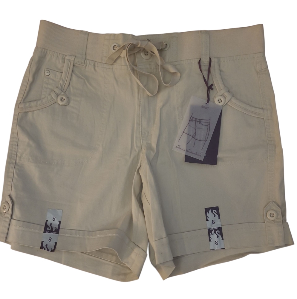 Gloria Vanderbilt Beige Cargo Shorts